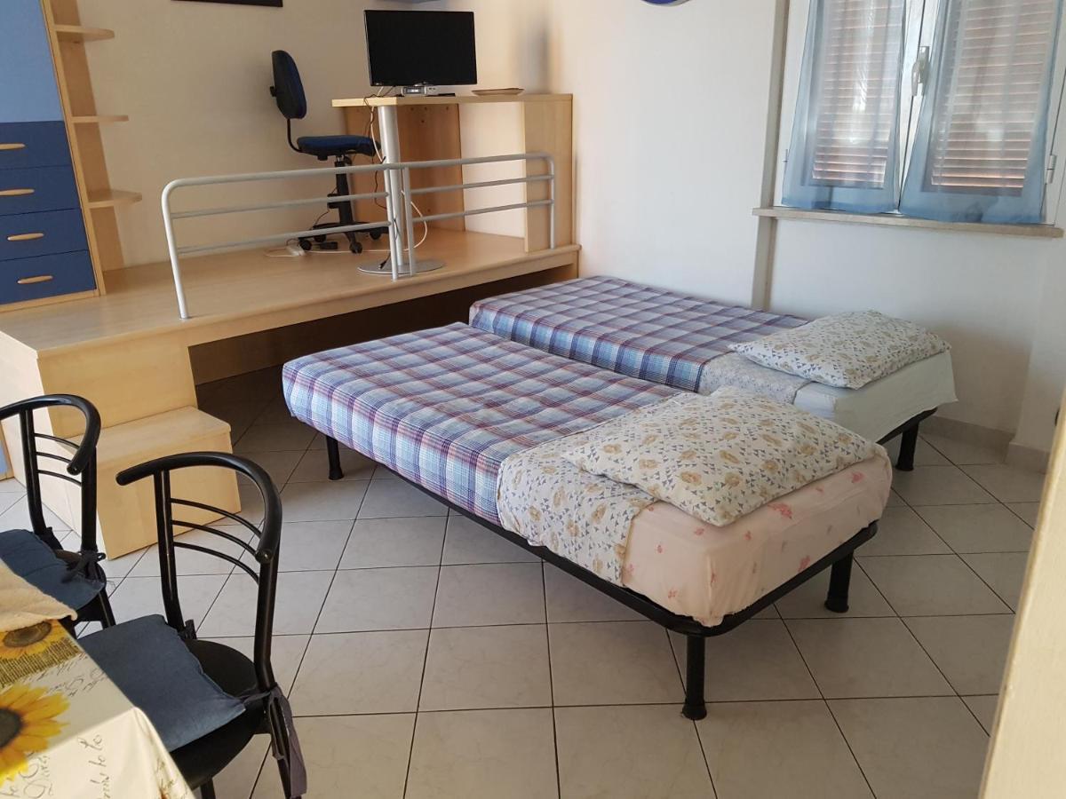 Monolocale A Peschiera Del Garda Vista Lago Apartment Ngoại thất bức ảnh